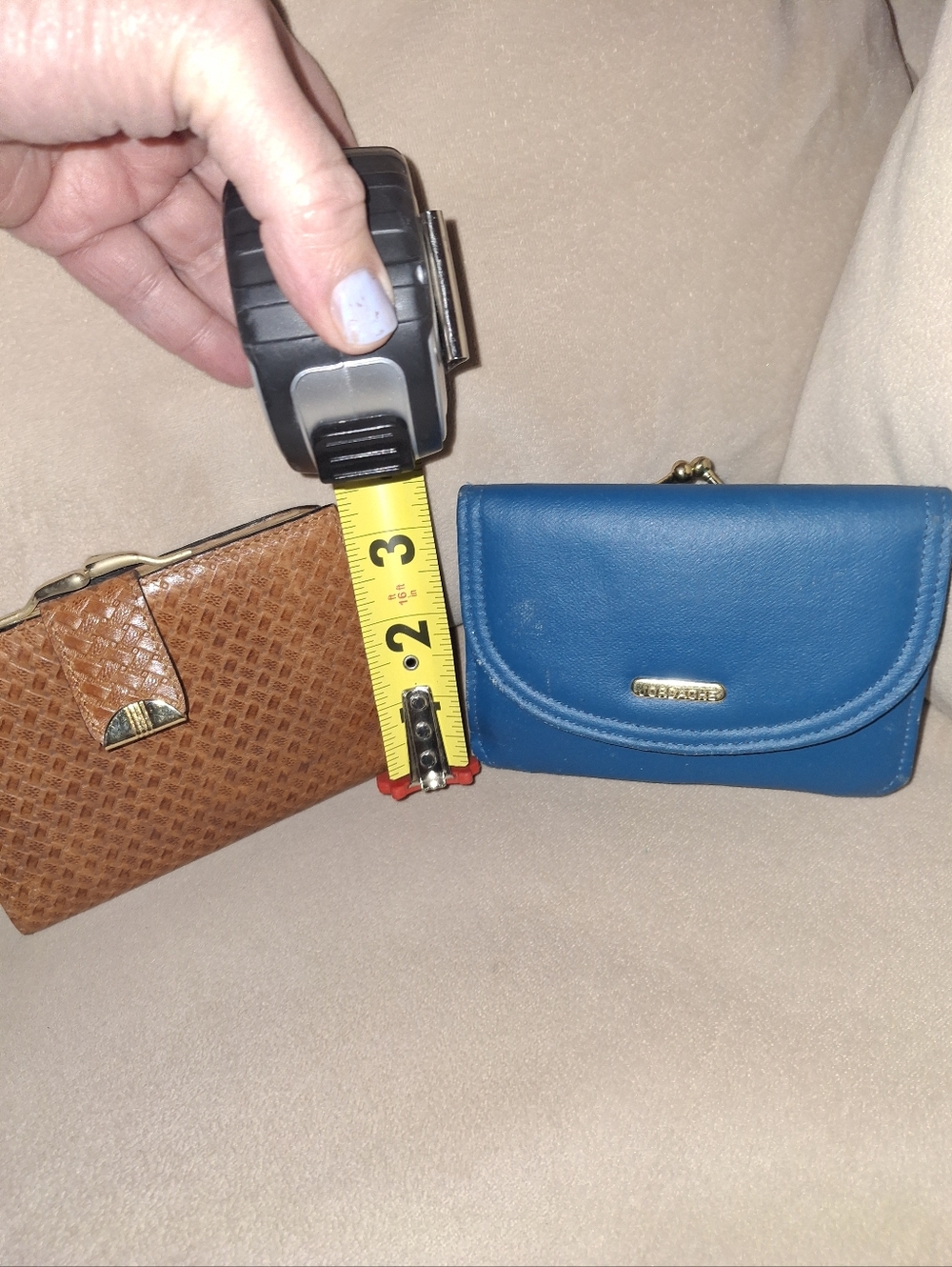 VIDA Blue Compact Wallet with Gold Accent - Picture 2 of 4